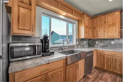 15165 Woodburn Monitor Rd NE, Mount Angel, OR 97362 - Photo 12