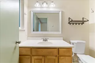 7108 NE 60th Ave, Vancouver, WA 98661 - Photo 22