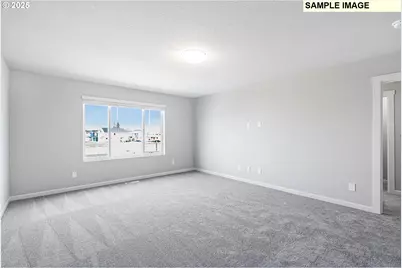 8291 SE Crescent Dr, Hillsboro, OR 97123 - Photo 12