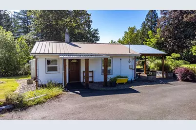 17101 SW High Hill Ln, Beaverton, OR 97007 - Photo 2