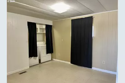 2519 Everett Ave, North Bend, OR 97459 - Photo 30