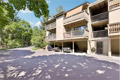 7726 SW Barnes Rd #B, Portland, OR 97225 - Photo 2