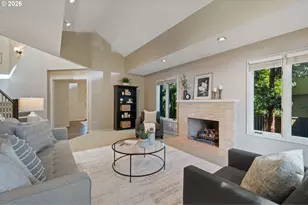 13852 Taylors Crest Ln, Lake Oswego, OR 97035 - Photo 6