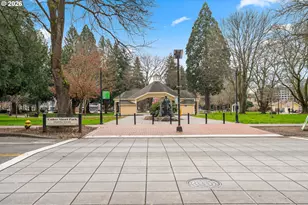 300 W 8th St, Vancouver, WA 98660 - Photo 34