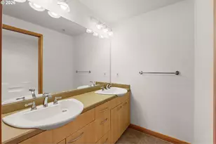 300 W 8th St, Vancouver, WA 98660 - Photo 22