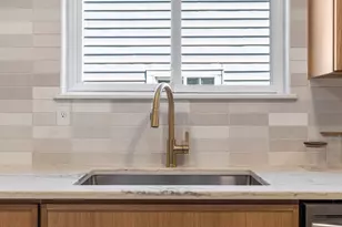 3607 NE Liberty St, Portland, OR 97211 - Photo 10