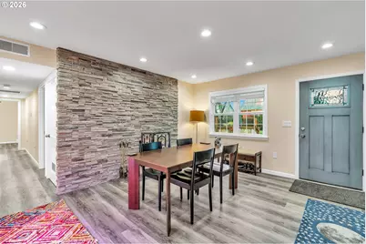 8516 N Calhoun Ave, Portland, OR 97203 - Photo 10