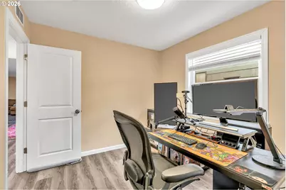 8516 N Calhoun Ave, Portland, OR 97203 - Photo 18