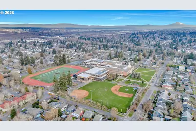 8516 N Calhoun Ave, Portland, OR 97203 - Photo 40