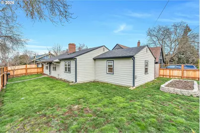 8516 N Calhoun Ave, Portland, OR 97203 - Photo 38