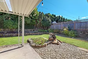 12640 NE Fremont St, Portland, OR 97230 - Photo 38