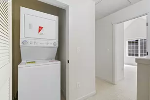 8100 NE Miriam Way, Hillsboro, OR 97006 - Photo 14