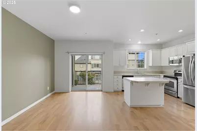 8100 NE Miriam Way, Hillsboro, OR 97006 - Photo 6