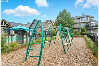 8100 NE Miriam Way, Hillsboro, OR 97006 - Photo 20