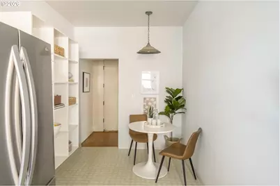 2127 NW Irving St #105, Portland, OR 97210 - Photo 26