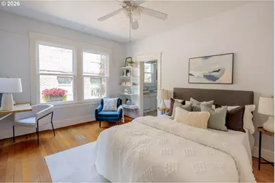2127 NW Irving St #105, Portland, OR 97210 - Photo 12