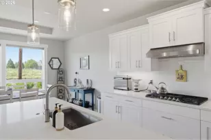 6302 SE McInnis St, Hillsboro, OR 97123 - Photo 12