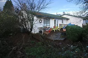 18521 SE Woodcock Ave, Milwaukie, OR 97267 - Photo 12