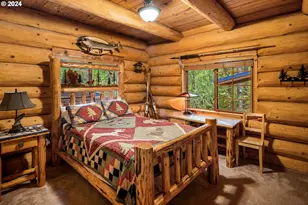 58200 E Marmot Rd, Sandy, OR 97055 - Photo 34