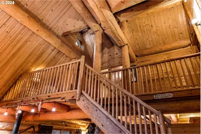 58200 E Marmot Rd, Sandy, OR 97055 - Photo 40