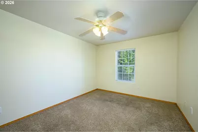 1411 NE Logan St, McMinnville, OR 97128 - Photo 22