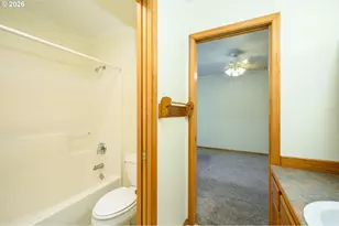 1411 NE Logan St, McMinnville, OR 97128 - Photo 20