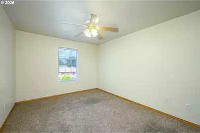 1411 NE Logan St, McMinnville, OR 97128 - Photo 16