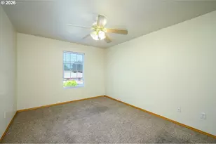 1411 NE Logan St, McMinnville, OR 97128 - Photo 16