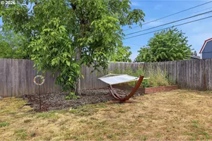 1427 Mill St, Springfield, OR 97477 - Photo 40