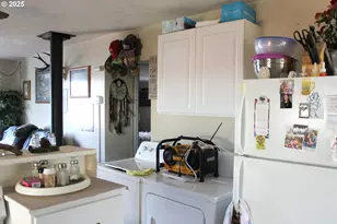 831 Place St, Baker City, OR 97814 - Photo 6