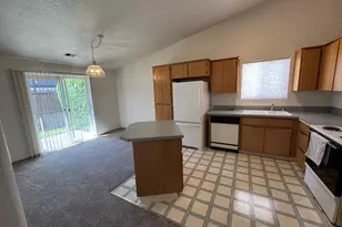 7701 NE 21st St, Vancouver, WA 98664 - Photo 8