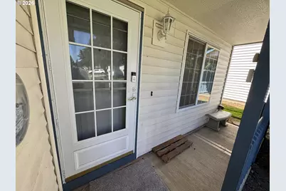 7701 NE 21st St, Vancouver, WA 98664 - Photo 4