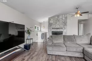 2021 SE Hale Dr, Gresham, OR 97080 - Photo 14