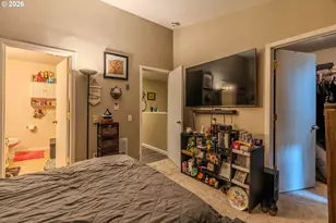 2567 NW 1st Dr, Gresham, OR 97030 - Photo 14