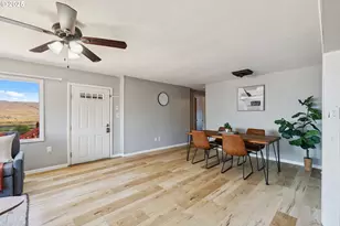 2318 E 13th St, The Dalles, OR 97058 - Photo 6