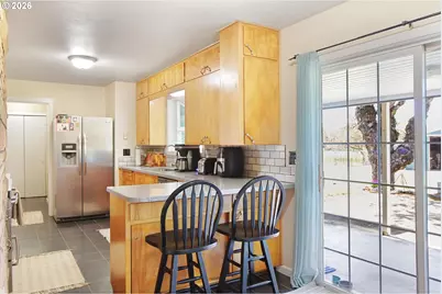 38225 Mount Hope Dr, Lebanon, OR 97355 - Photo 14