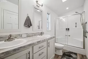 1999 Jansen Way, Woodburn, OR 97071 - Photo 16