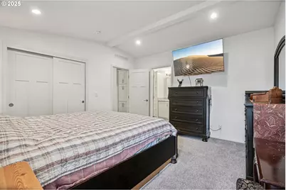 1999 Jansen Way #16, Woodburn, OR 97071 - Photo 14