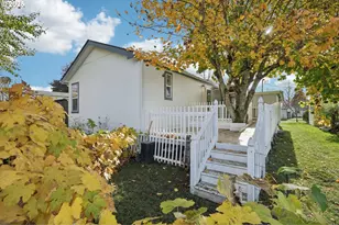 1999 Jansen Way, Woodburn, OR 97071 - Photo 28