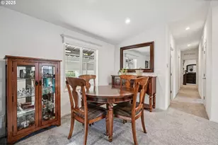 1999 Jansen Way, Woodburn, OR 97071 - Photo 8