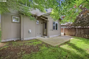 1961 Adelman Loop, Eugene, OR 97402 - Photo 36