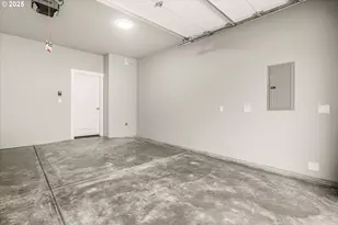 181 NW Mawrcrest Ave, Gresham, OR 97030 - Photo 24