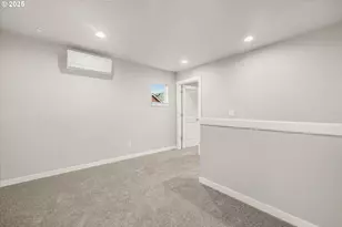 181 NW Mawrcrest Ave, Gresham, OR 97030 - Photo 16