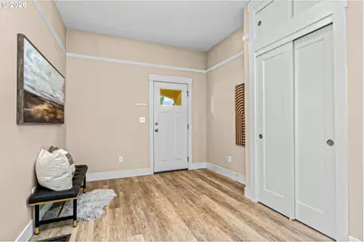5811 N Princeton St, Portland, OR 97203 - Photo 6