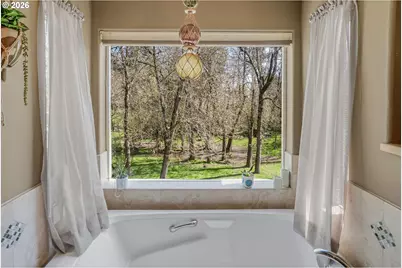 1760 SW Goucher Ct, McMinnville, OR 97128 - Photo 20