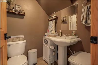 1760 SW Goucher Ct, McMinnville, OR 97128 - Photo 40