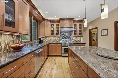 2525 Bree Ct, Lake Oswego, OR 97034 - Photo 12