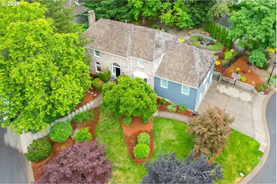 2525 Bree Ct, Lake Oswego, OR 97034 - Photo 2