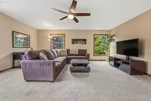 2525 Bree Ct, Lake Oswego, OR 97034 - Photo 16