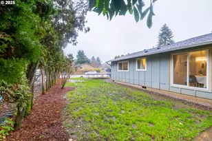 1394 Hayward St, Salem, OR 97306 - Photo 40